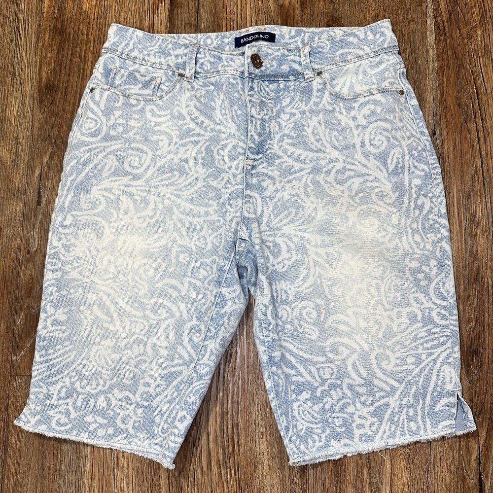 Bandolino Mandie Women's 6 Paisley Denim Bermuda Shorts Stretch Raw Hem Jort